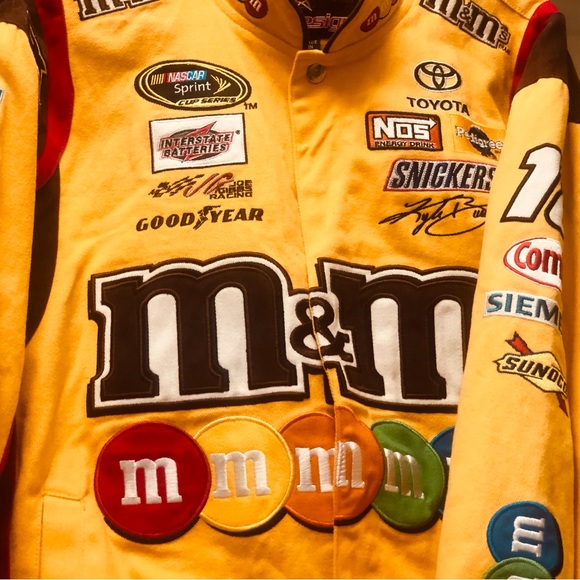 Nearly New authentic Kyle Bush official Nascar Jacket - Picture 6 of 10